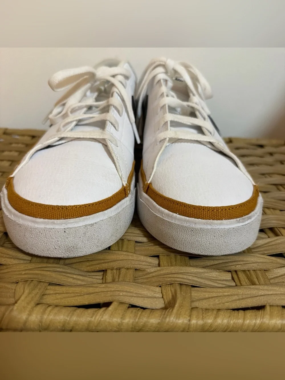 Nike Court Legacy Men’s 11.5 White Black Brown Athletic Leather Shoes Sneakers